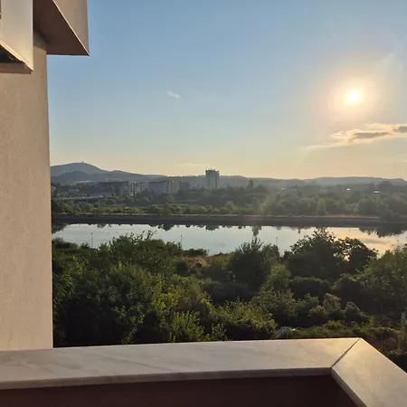 아파트 Riverside Panorama Kŭrdzhali