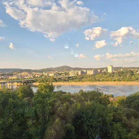 아파트 Riverside Panorama Kŭrdzhali