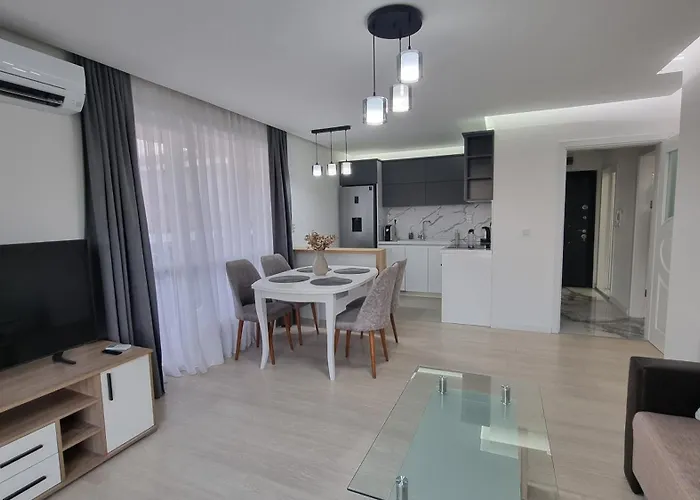 Апартамент Riverside Panorama *