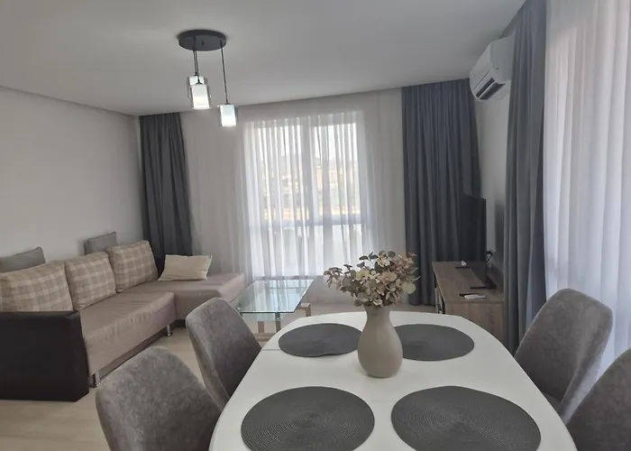 Riverside Panorama *